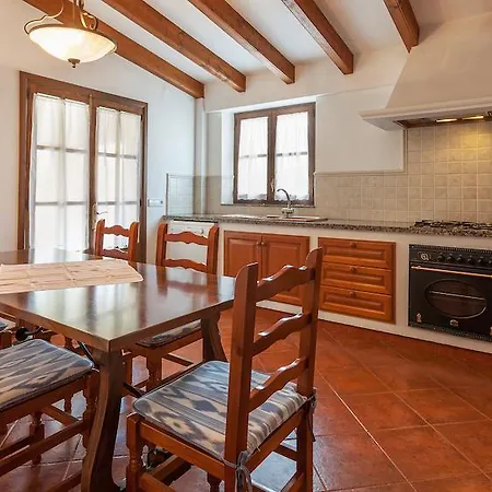 Holiday home Encis